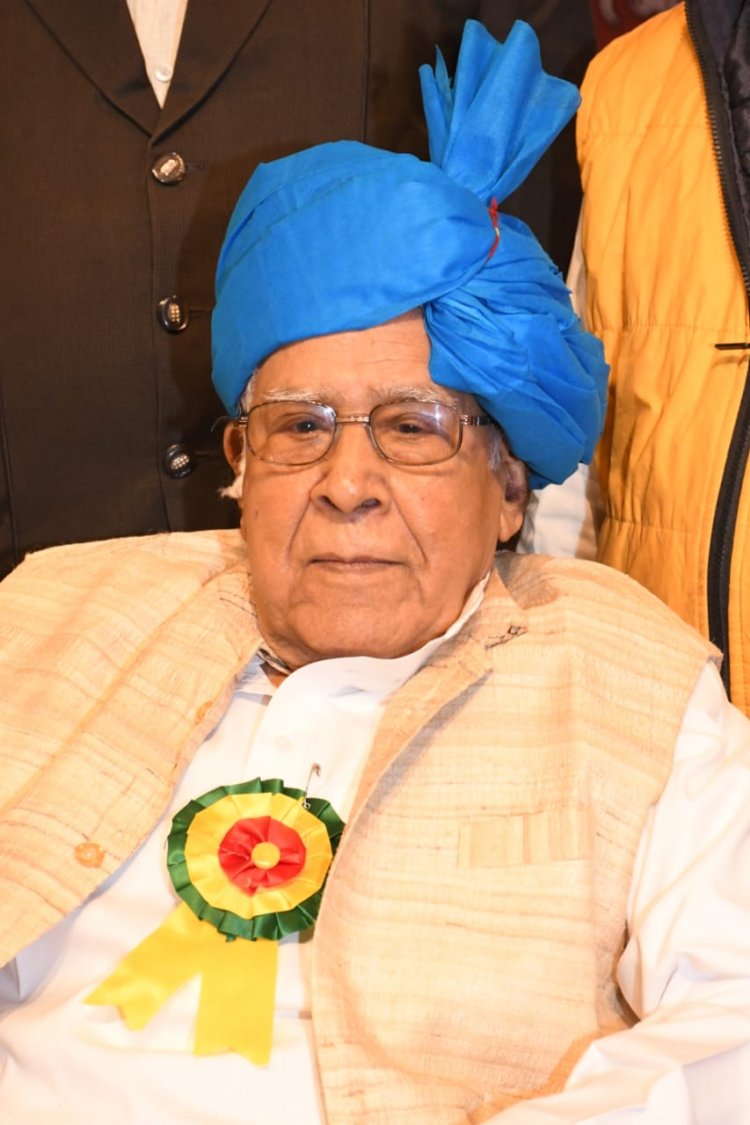 छत्तीसगढ़ मनवा कुर्मी क्षत्रिय समाज के दो बार केंद्रीय अध्यक्ष एवं वरिष्ठ कांग्रेसी नेता रहे दाऊ श्यामाचरण बघेल जी का आकस्मिक निधन