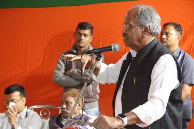 चरोदा-भिलाई चुनाव संचालक बृजमोहन अग्रवाल ने मुख्य कार्यालय का उद्घाटन किया