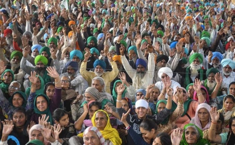 आंदोलन खत्म कर सकते हैं किसान, बातचीत में सकारात्मक संकेत : सूत्र