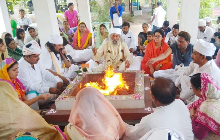 साभार सद्विप्र समाज सेवा एवं सदगुरु कबीर सेना के संस्थापक सद्गुरु स्वामी कृष्णानंद जी महाराज की अनमोल कृति रहस्यमय लोक से