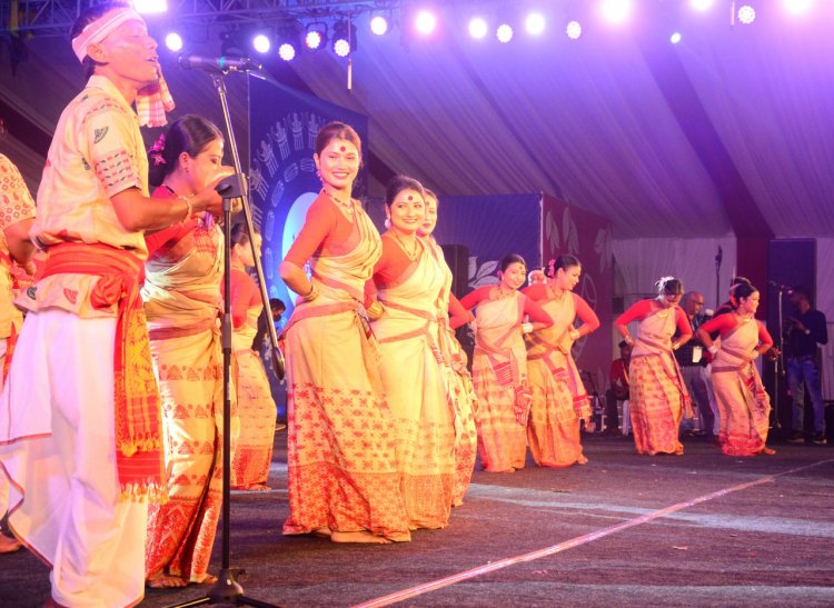 राष्ट्रीय आदिवासी नृत्य महोत्सव 2022: छत्तीसगढ़ में फिर बिखरेगी आदिवासी संस्कृति की छटा