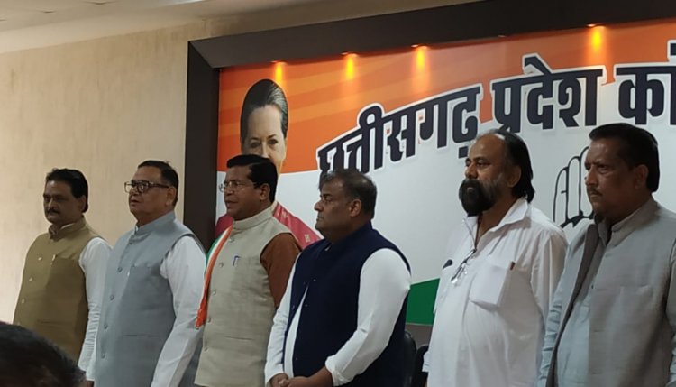 प्रदेश कांग्रेस की बैठक संपन्न हाथ से हाथ जोड़ो अभियान की रणनीति बनी