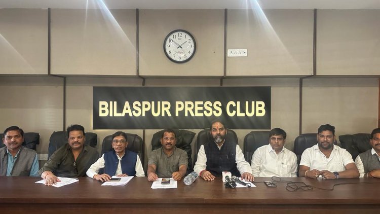 बीजेपी ओबीसी का असल हितैषी नहीं है,बल्कि वोट बैंक के लिए अपना स्टैंड समय-समय पर बदलते रहती है- डॉ. चौलेश्वर चंद्राकर