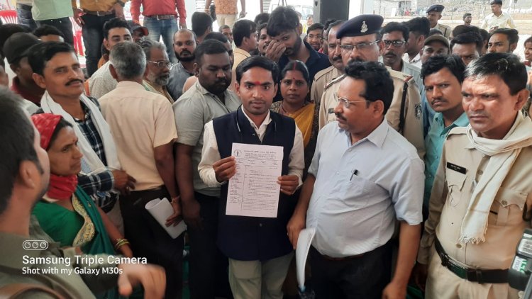 3 सूत्री मांग अनियमित कर्मचारी मोर्चा को तेज करेगा । महाविद्यालयीन अतिथि व्याख्याता समूह प्रदेश अध्यक्ष लव कुमार वर्मा