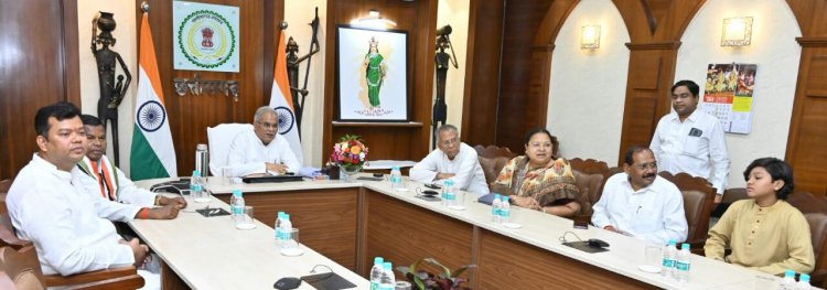 मुख्यमंत्री भूपेश बघेल ने वर्चुअल माध्यम से कोंडागांव जिले में 154 करोड़ रूपये से अधिक लागत के 145 विभिन्न विकास कार्यों का लोकार्पण और भूमिपूजन किया