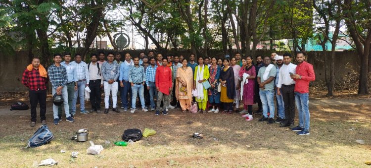 महाविद्यालय अतिथि व्याख्याता की स्थिति सुधार हेतु मांग