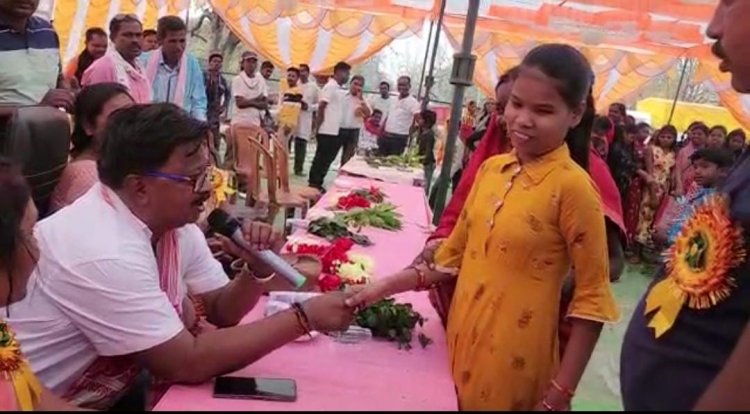दृष्टिबाधित प्रियंका के सपने होंगे साकार: विधायक यू डी मिंज ने दिया भरोसा नेत्रहीन (दृष्टिबाधित)प्रियंका के जज्बे को सलाम : एमएलए यू.डी. मिंज देंगे सपने को परवाज
