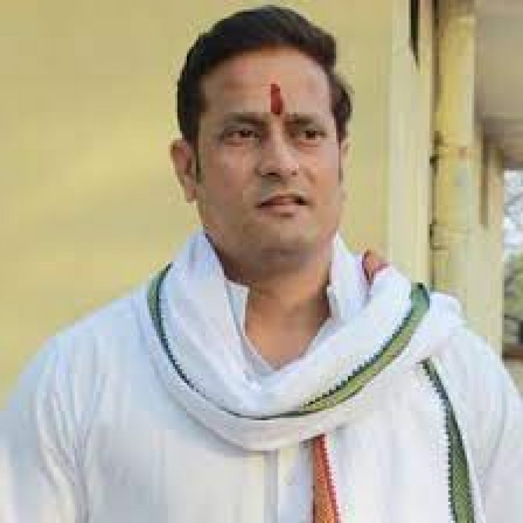 भाजपा झूठा दावा कर रही है कि छड़ी को "नेहरू की छड़ी" के रूप में लेबल किया गया था सेंगोल को कभी आनंद भवन में नहीं रखा गया था पीएम झूठ बोल रहे हैं- विकास उपाध्याय