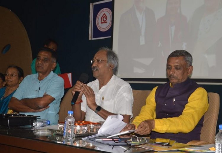 छत्तीसगढ़ राज्य बाल कल्याण परिषद की वार्षिक आमसभा सम्पन्न ।