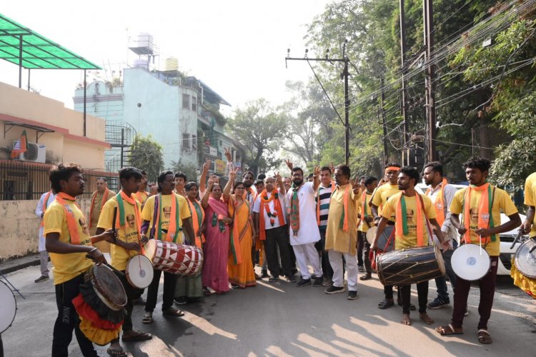चारों ओर चर्चा का विषय बनी भाजपी प्रत्याशी पुरंदर मिश्रा की चुनावी तैयारी - उम्मीदवारों को कड़ी टक्कर देने के लिए भाजपा ने झोंकी ताकत