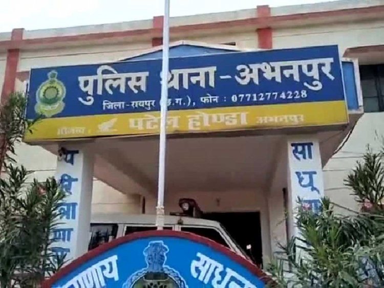 सड़क दुर्घटना में दंपति घायल